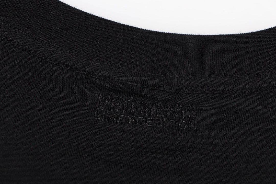 T-shirt noir Vetements