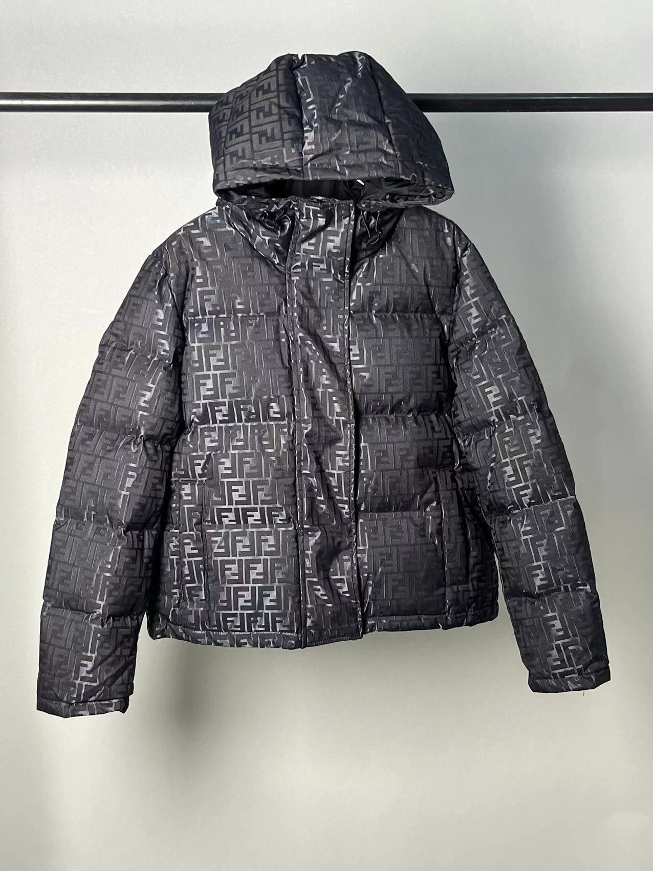 Doudoune en tissu technique black FF