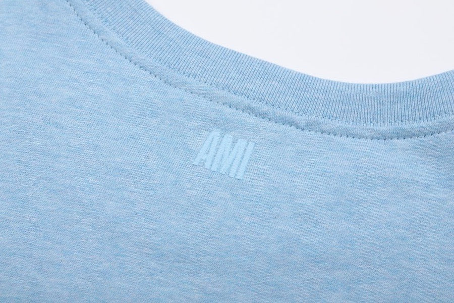 T-shirt bleu ciel à logo ami de cœur bleu ciel