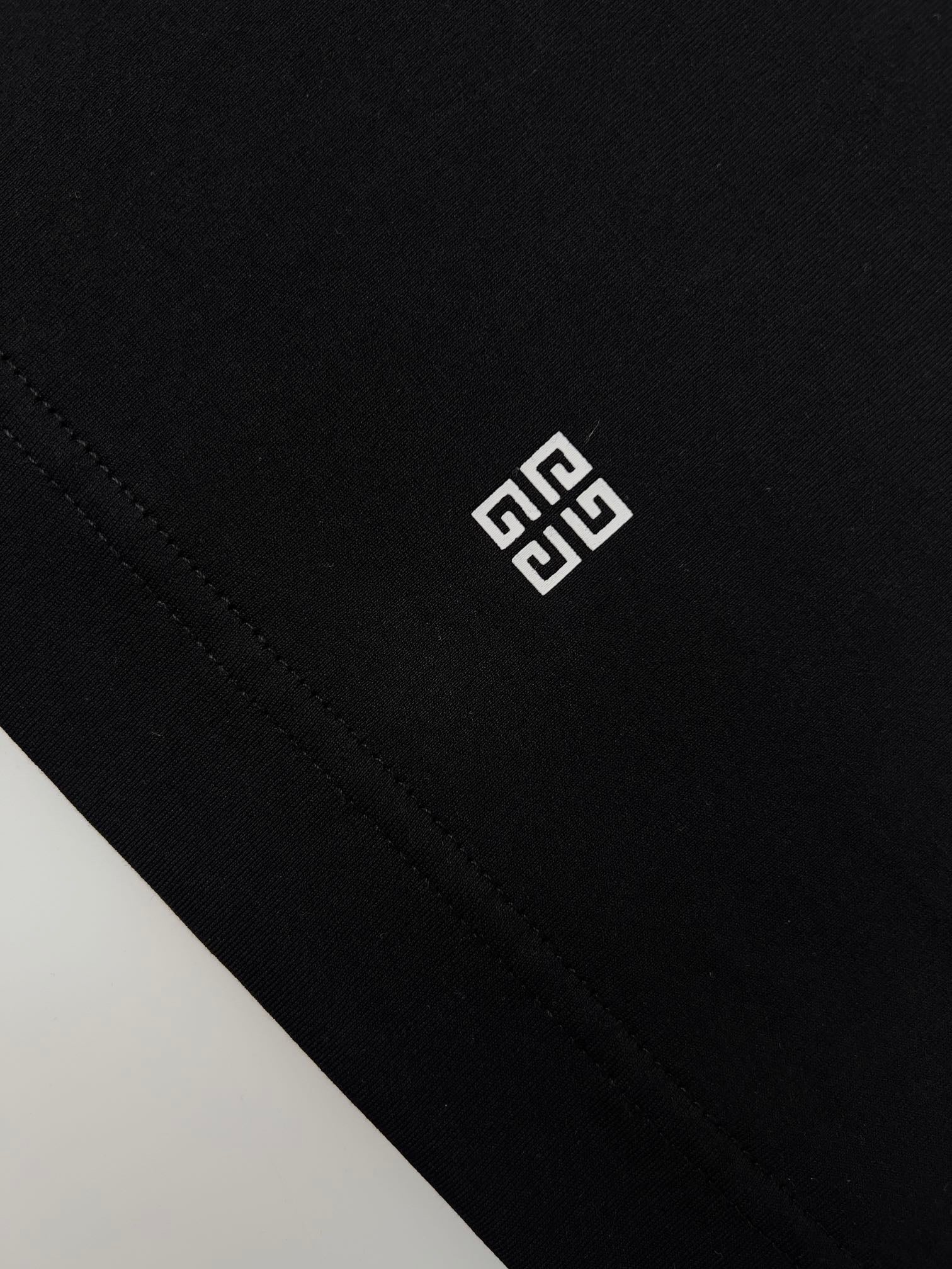 T shirt Givenchy