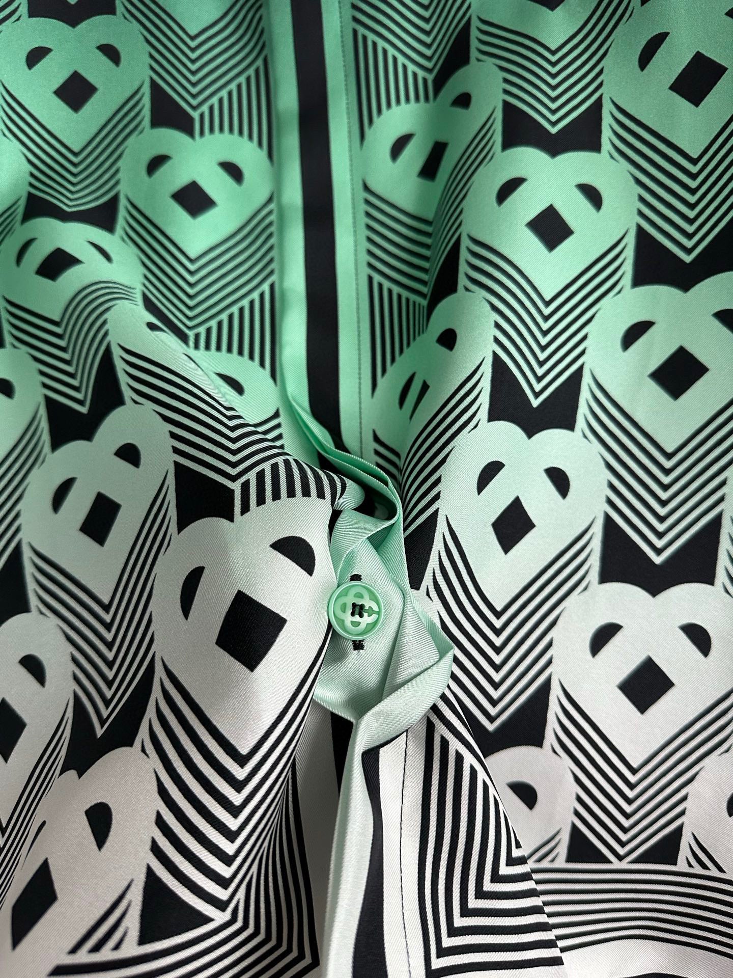 CASAB ENSEMBLE chemise en soie en dégradé à motif monogrammé