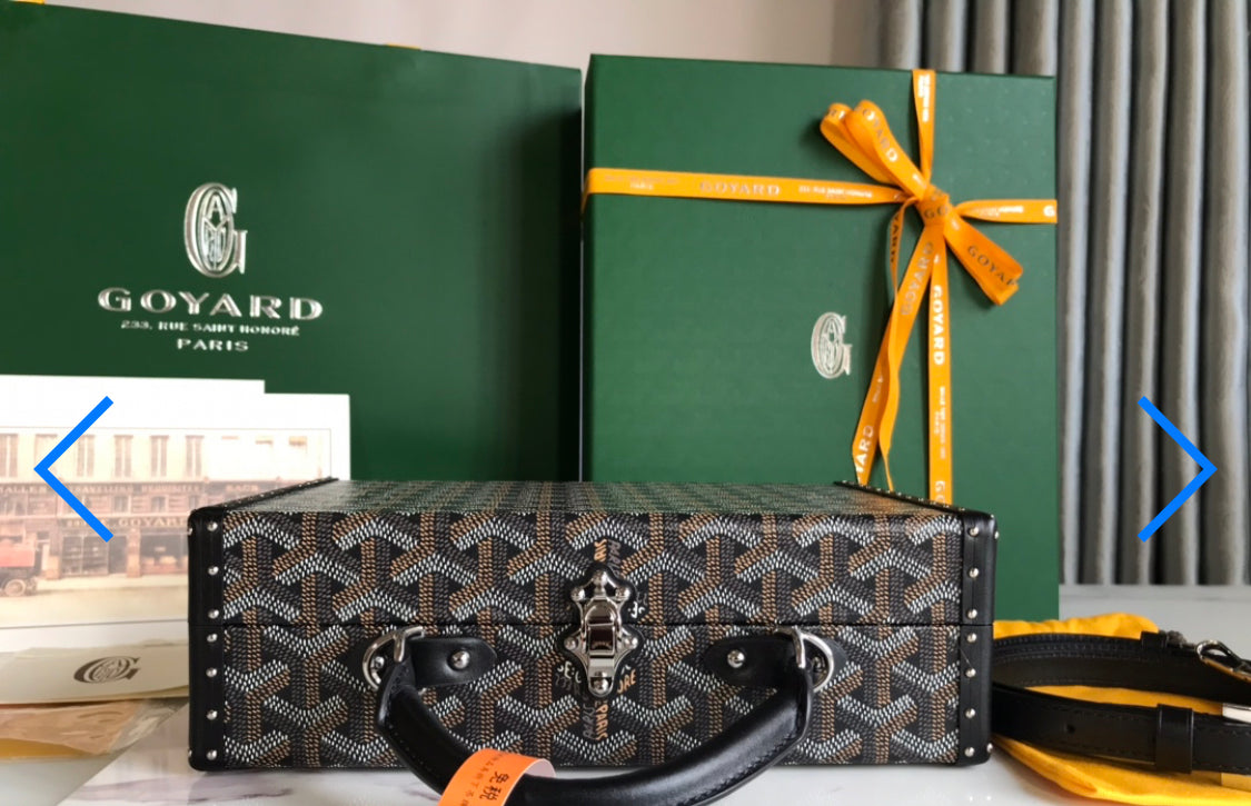 Black invoice trunk bag