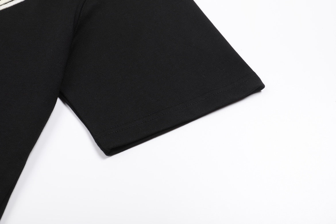 T-shirt noir à logo ami de cœur noir