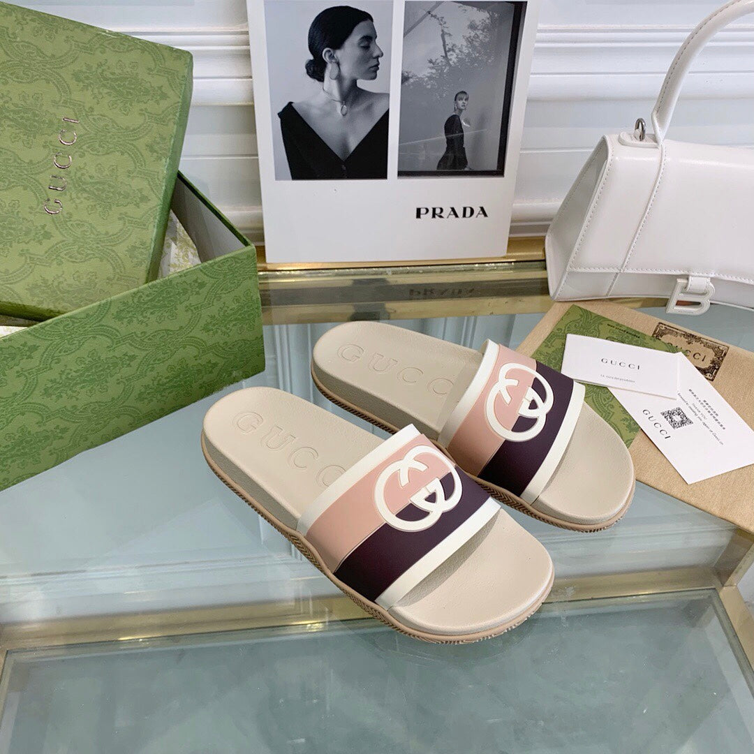 Classic camel gg flip-flops