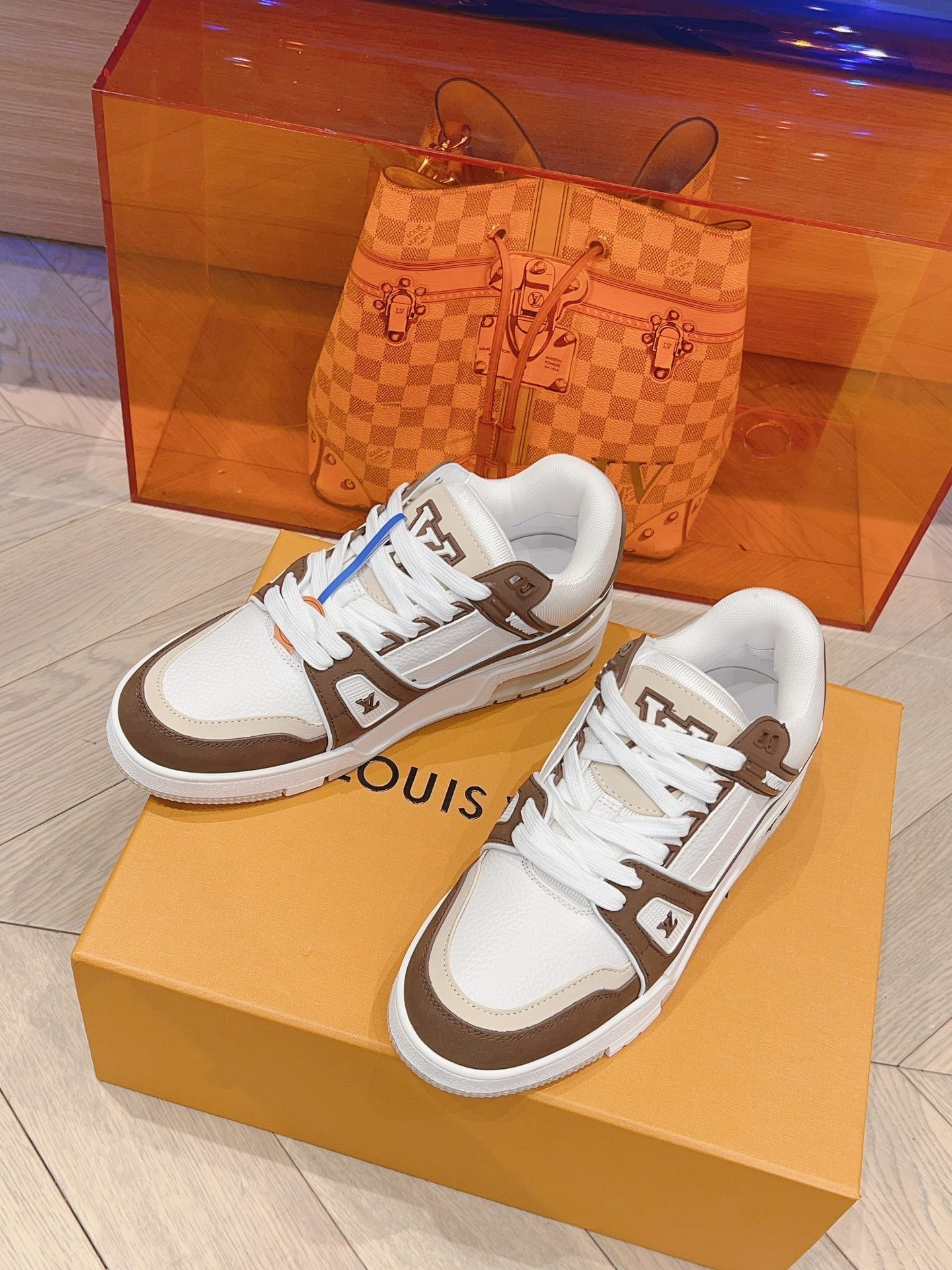 Sneakers Lv Trainers mocha facture