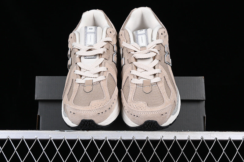 New b sneakers 1906 séries