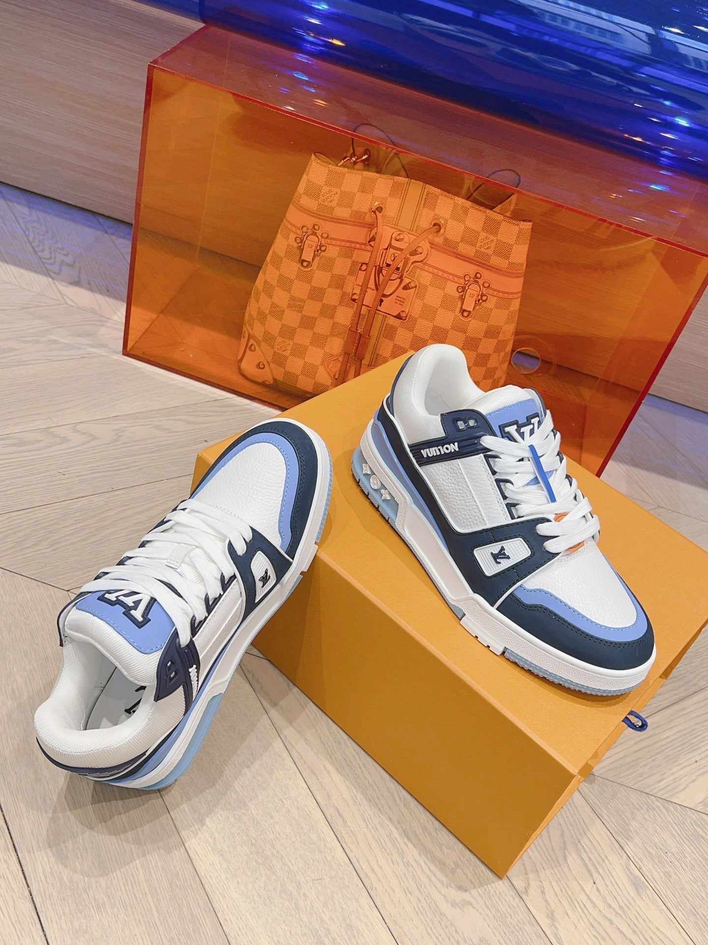Sneakers Lv Trainers bleu facture