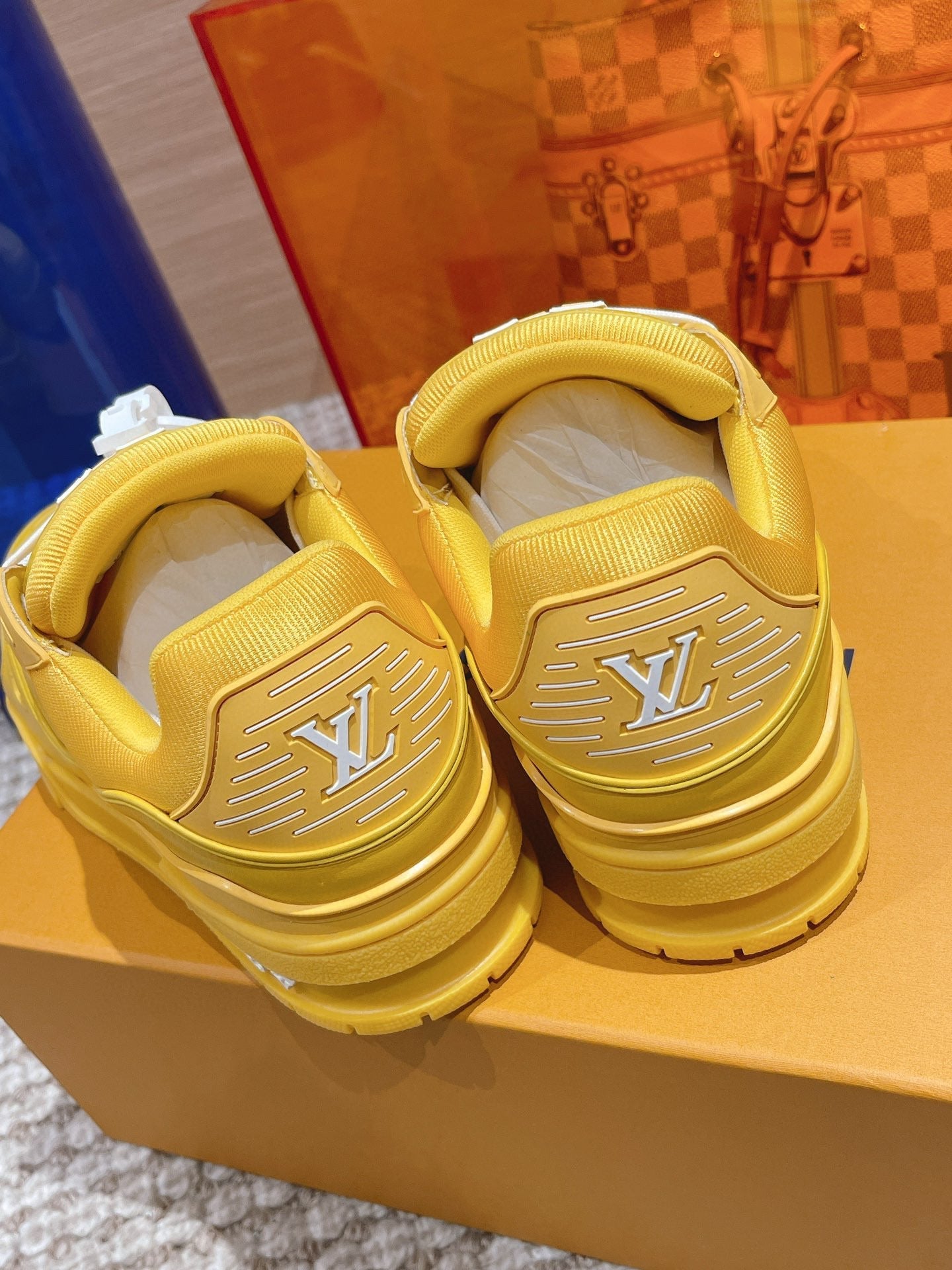 Sneakers Lv trainers jaune 2023 facture