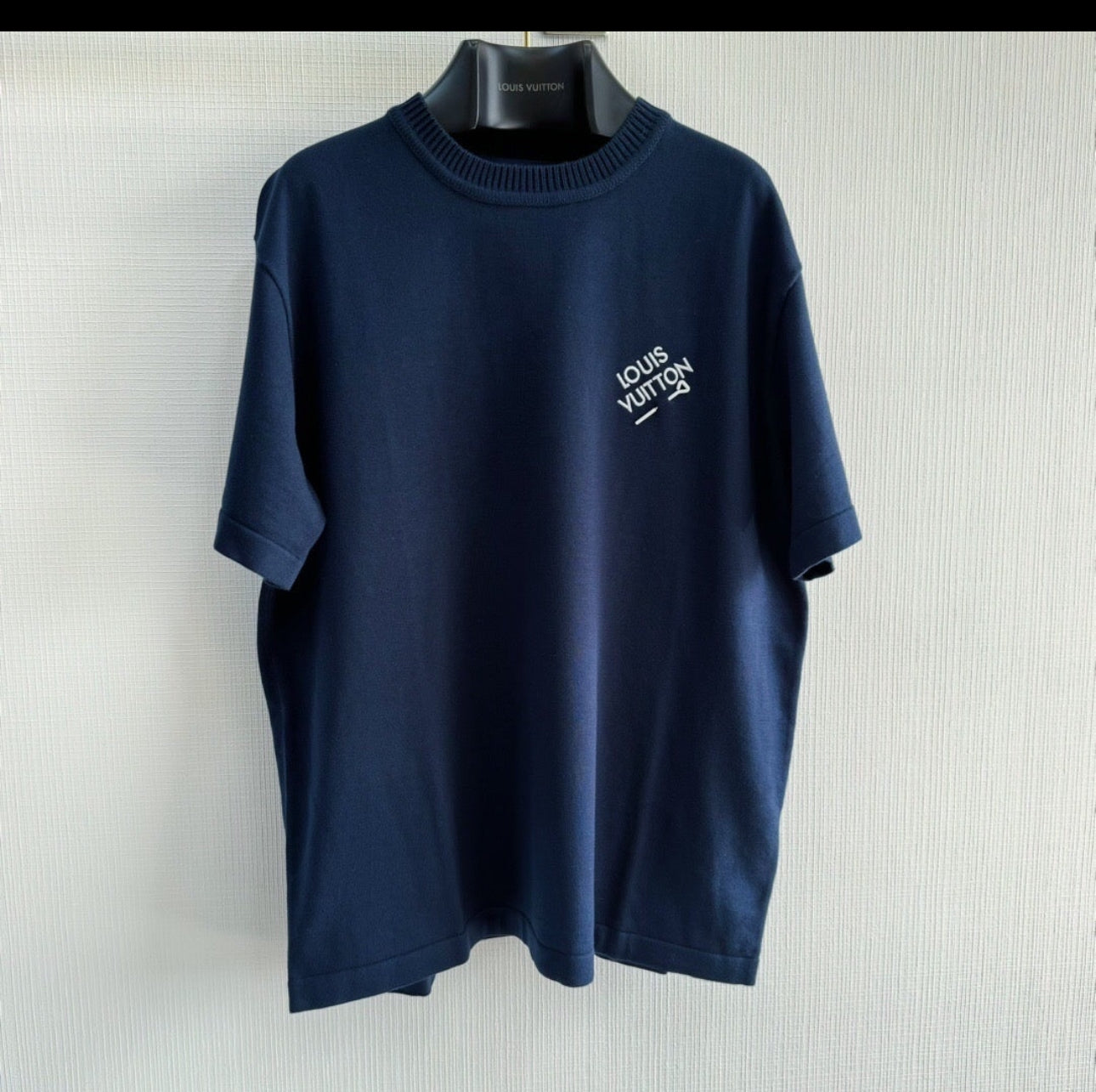 Tee-shirt manches courtes à signature brodée