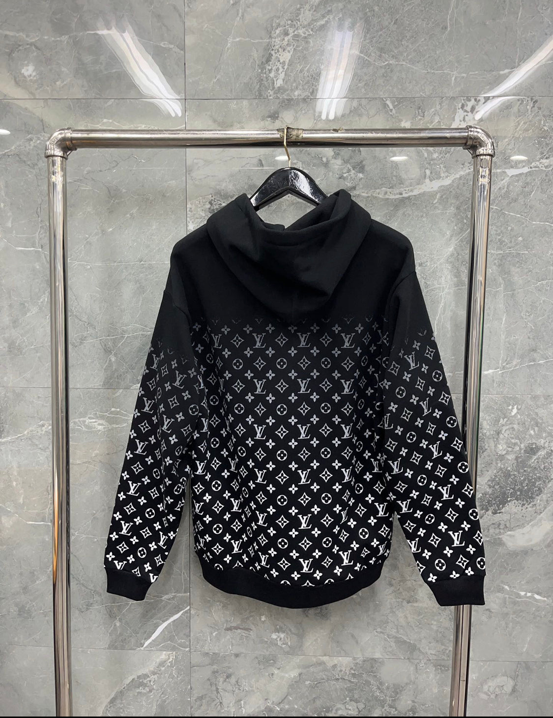 Sweatshirt Lv bill black And white