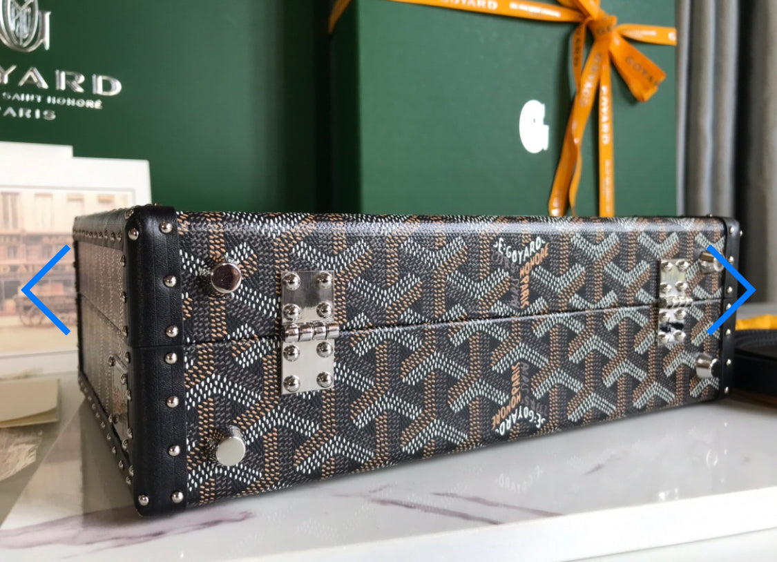 Black invoice trunk bag