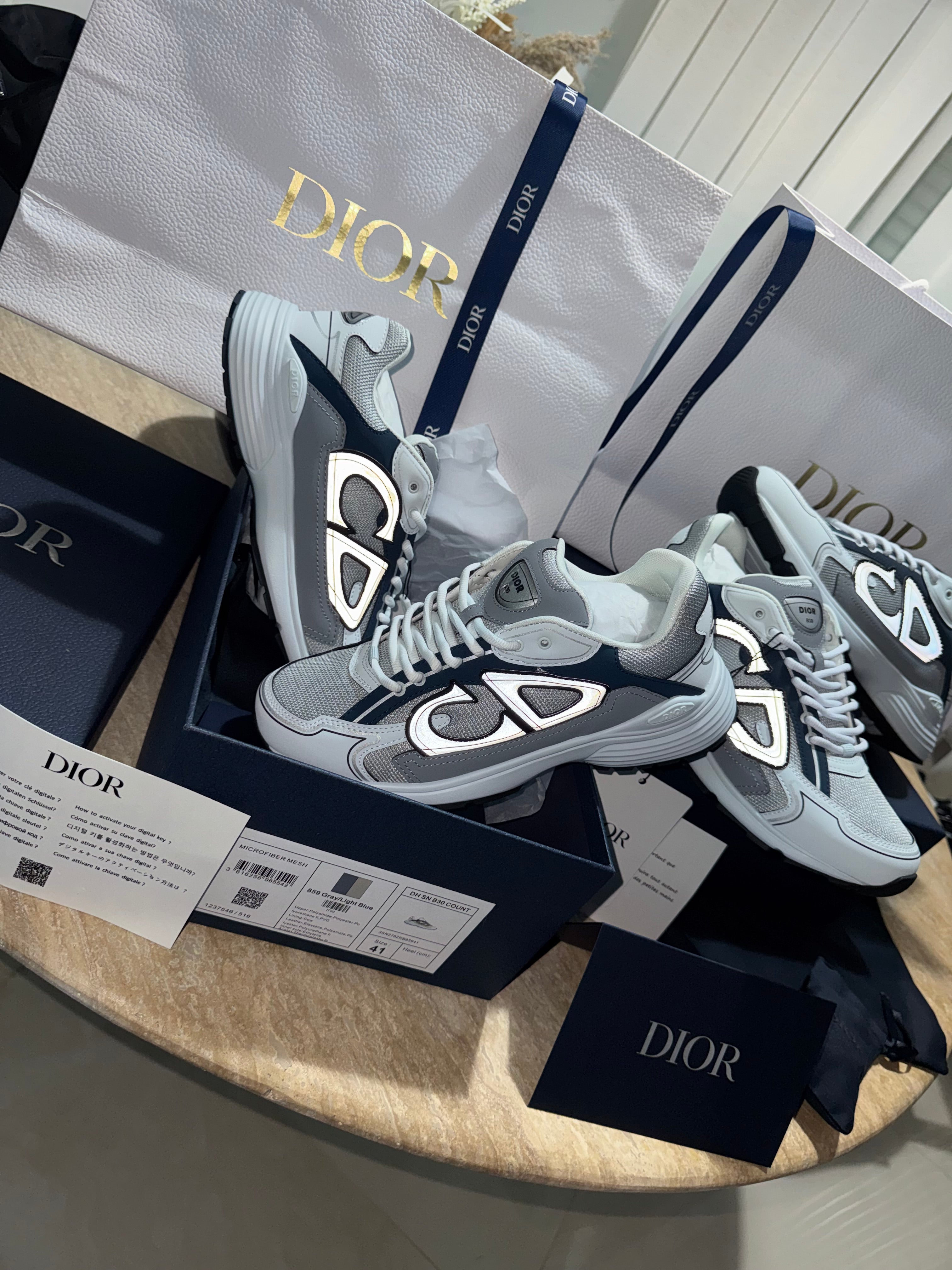 SNEAKERS B30 V4S 2025 💡 VERSION BIEN LISSE Sneaker B30 Countdown Maille technique blanc bleu tissu technique FACTURE PACKAGING COMPLET MODÈLE POUSSÉ