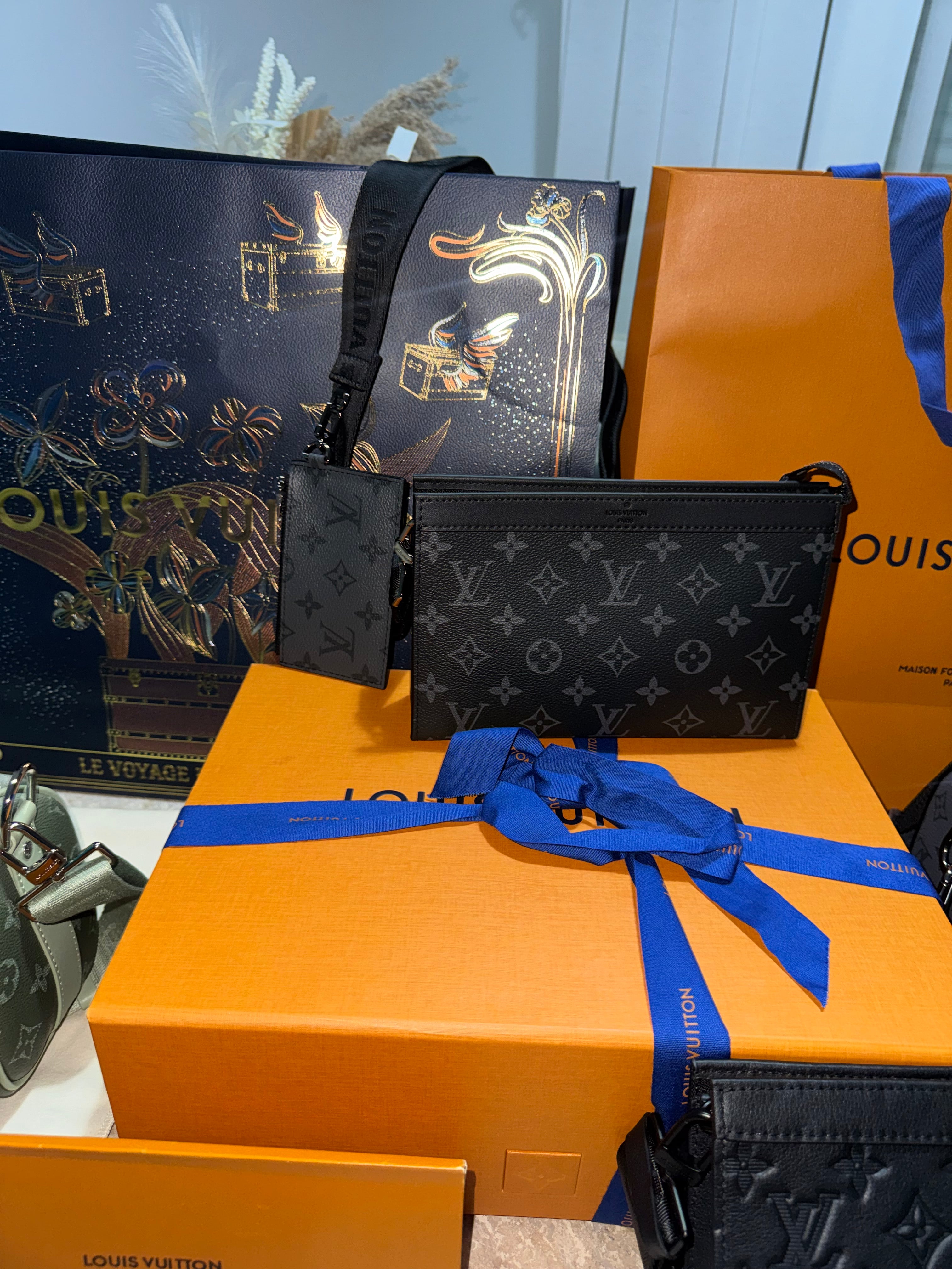 Porte feuille Gaston Wearable facture 10/10