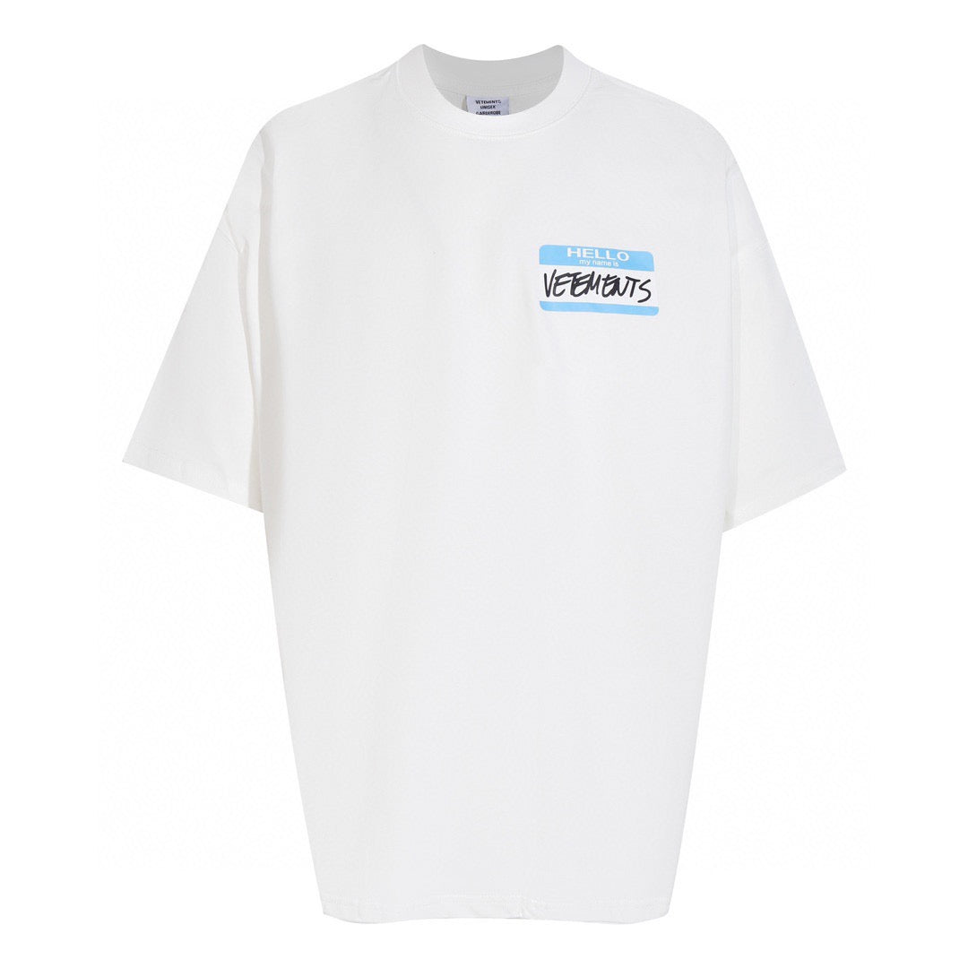 T-Shirt-Kleidung