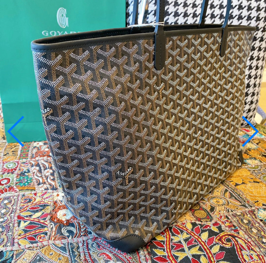 Artois black MM invoice bag