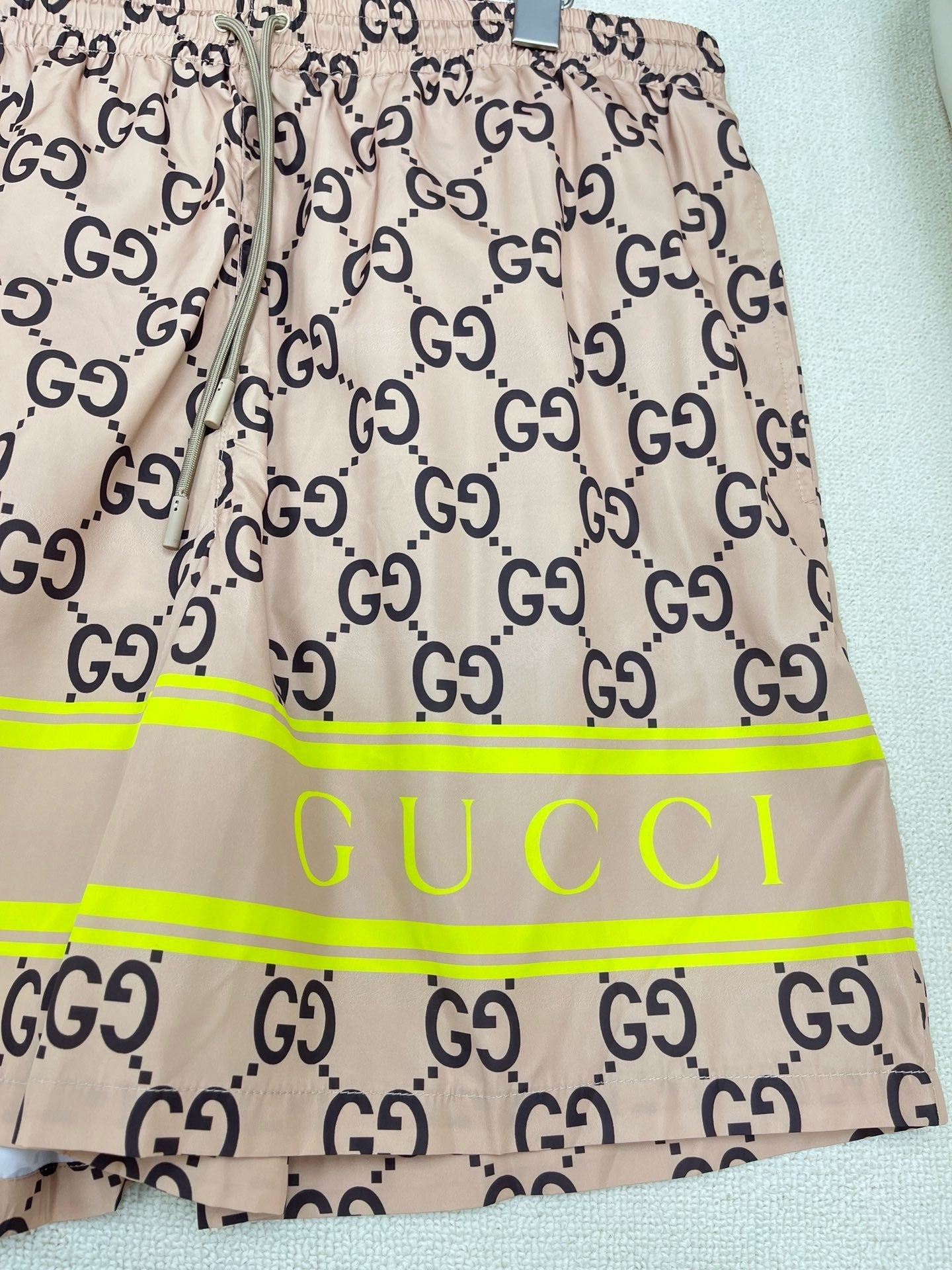 Shorts Gg 2024