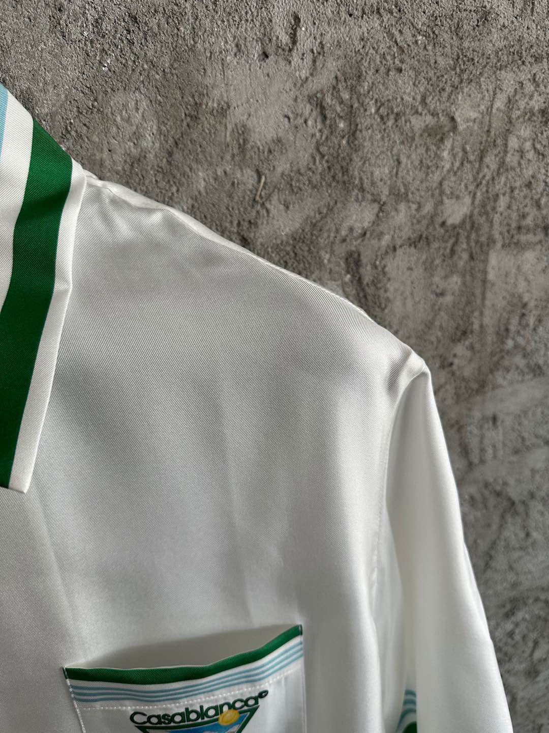 METAPHYSICAL TENNIS ICON SHORT SLEEVE SILK SHIRT ensemble