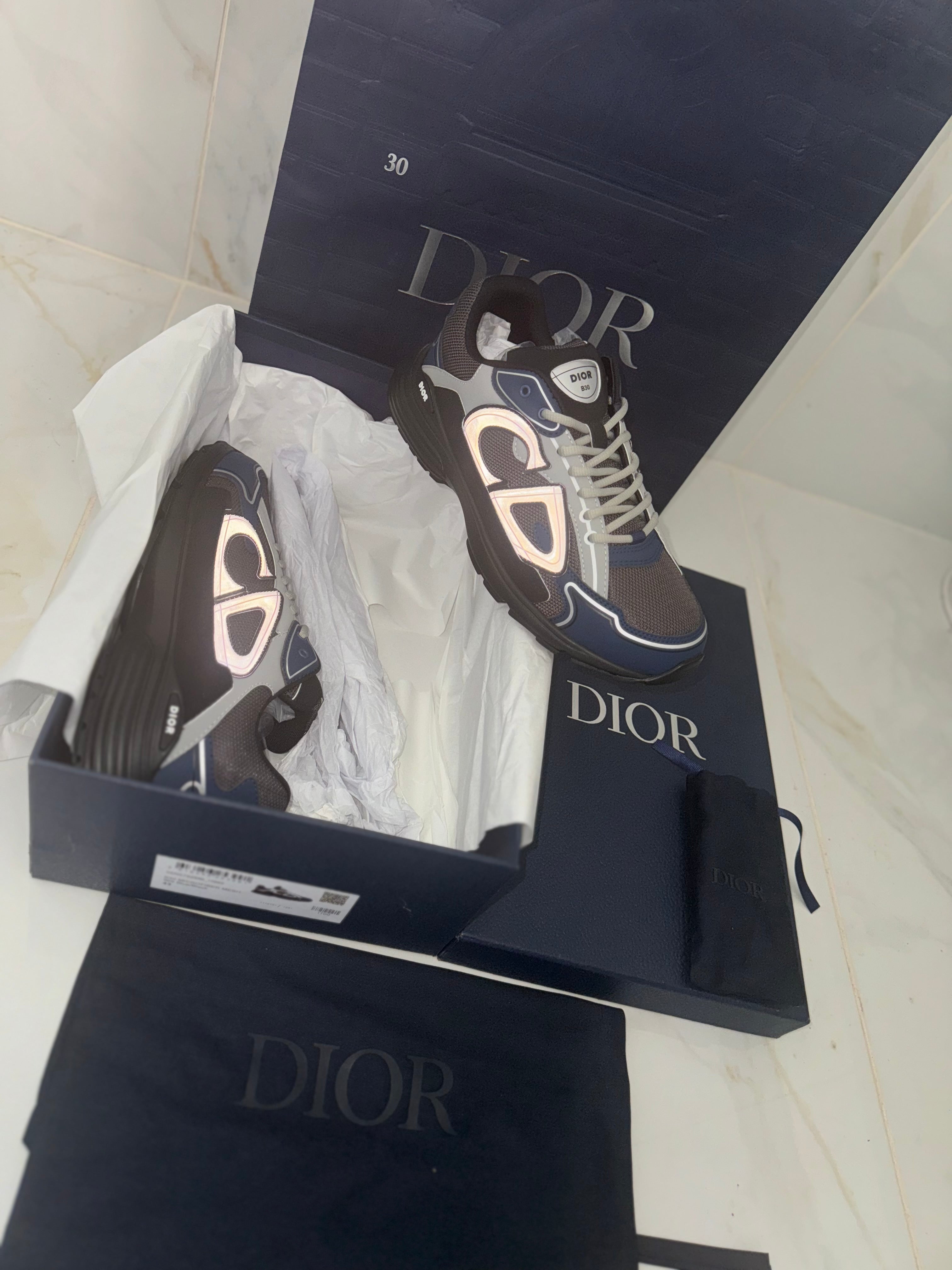 SNEAKERS B30 V3 VERSION BIEN LISSE BLUE NIGHT GREY RÉFLECTIVE RÉACTION CORRECTES FACTURE PACKAGING COMPLET