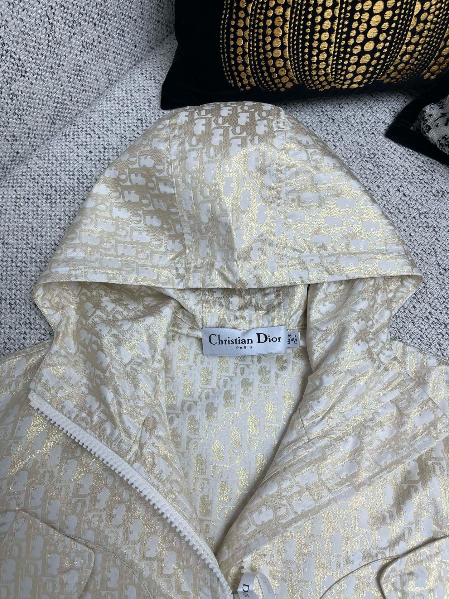 Ensemble imperméable à capuche CD Or