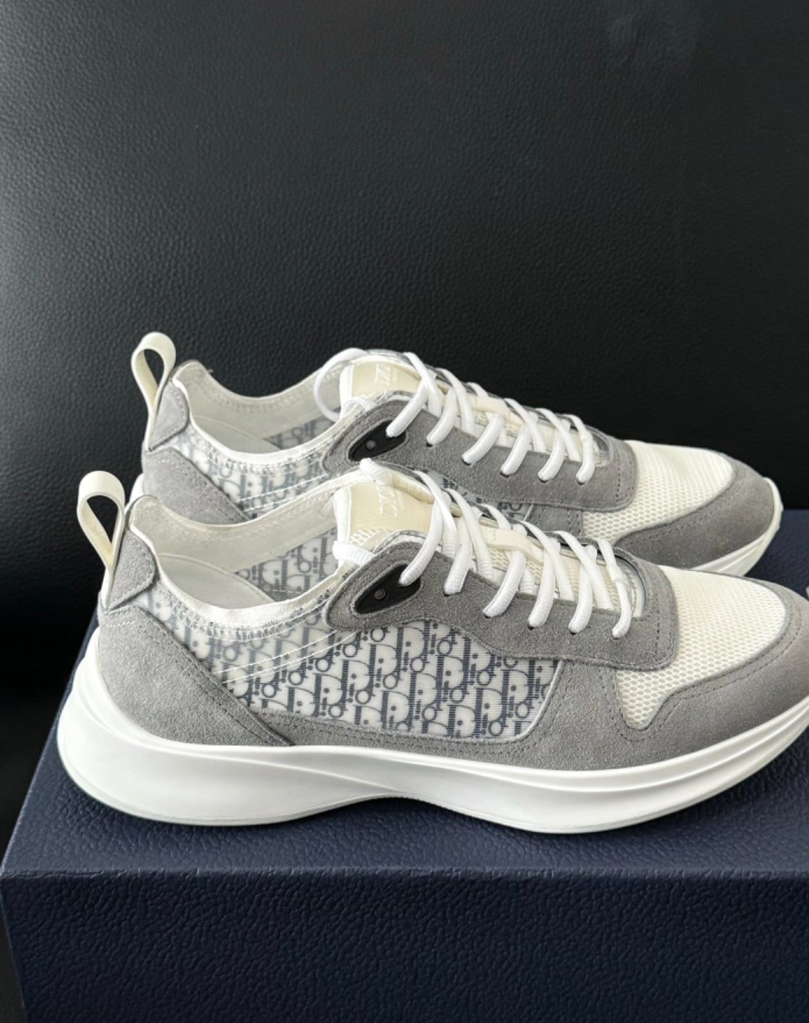 Sneakers B25 grey facture 9/10