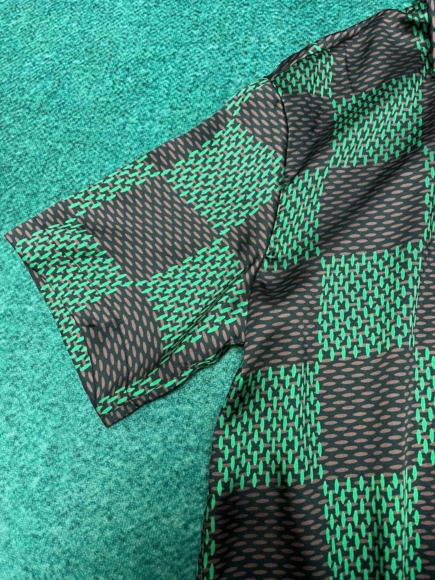 Lv silk casual short sleeve shirt