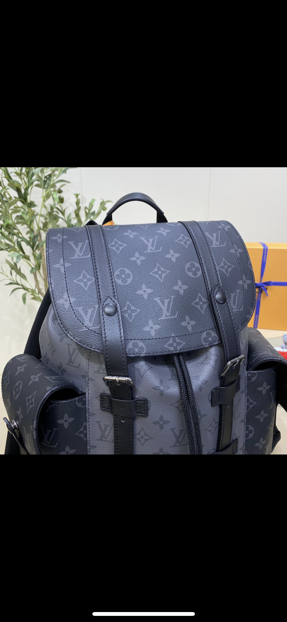 Lv christopher MM backpack invoice