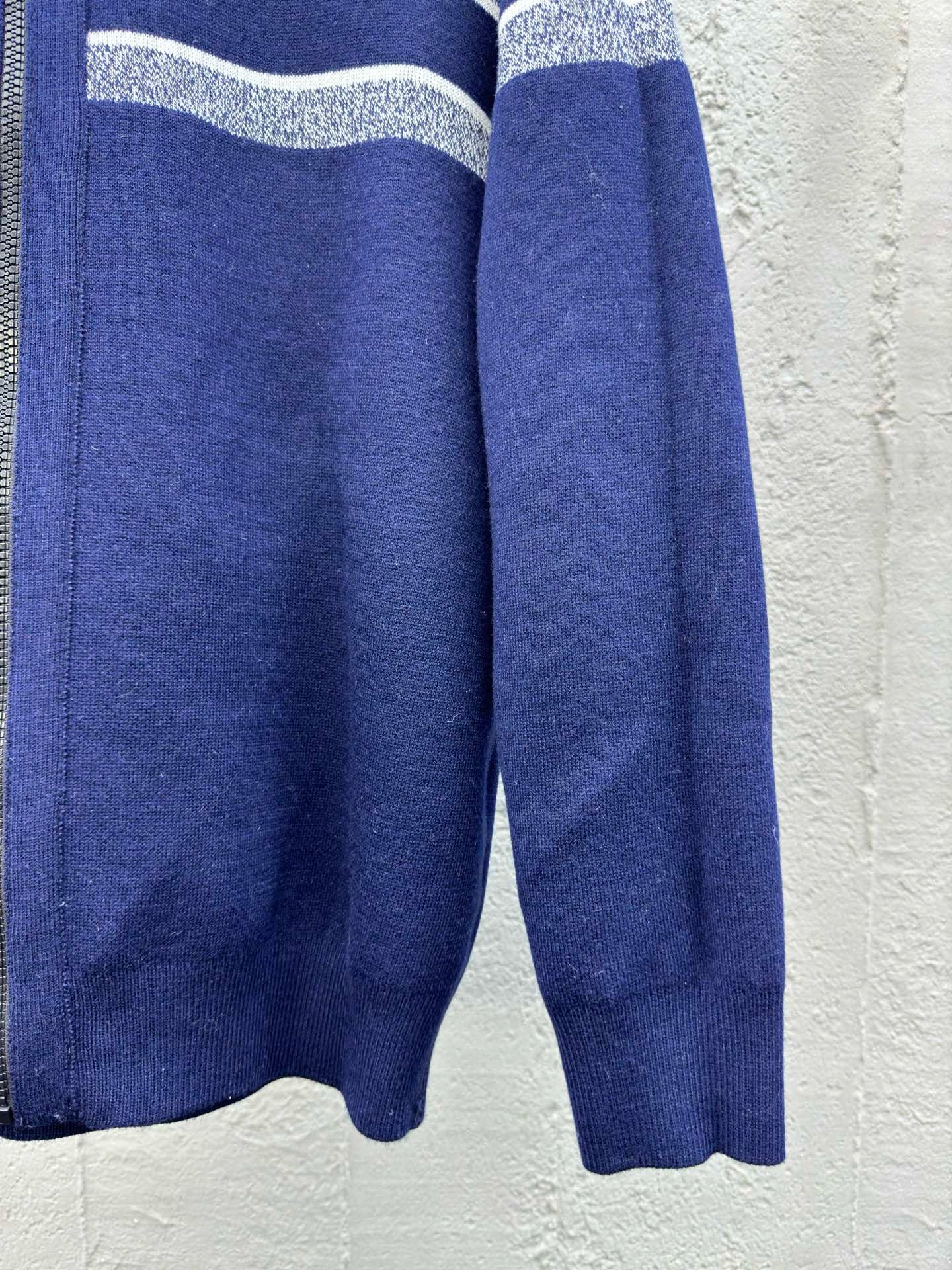 Cardigan réversible zippé à capuche