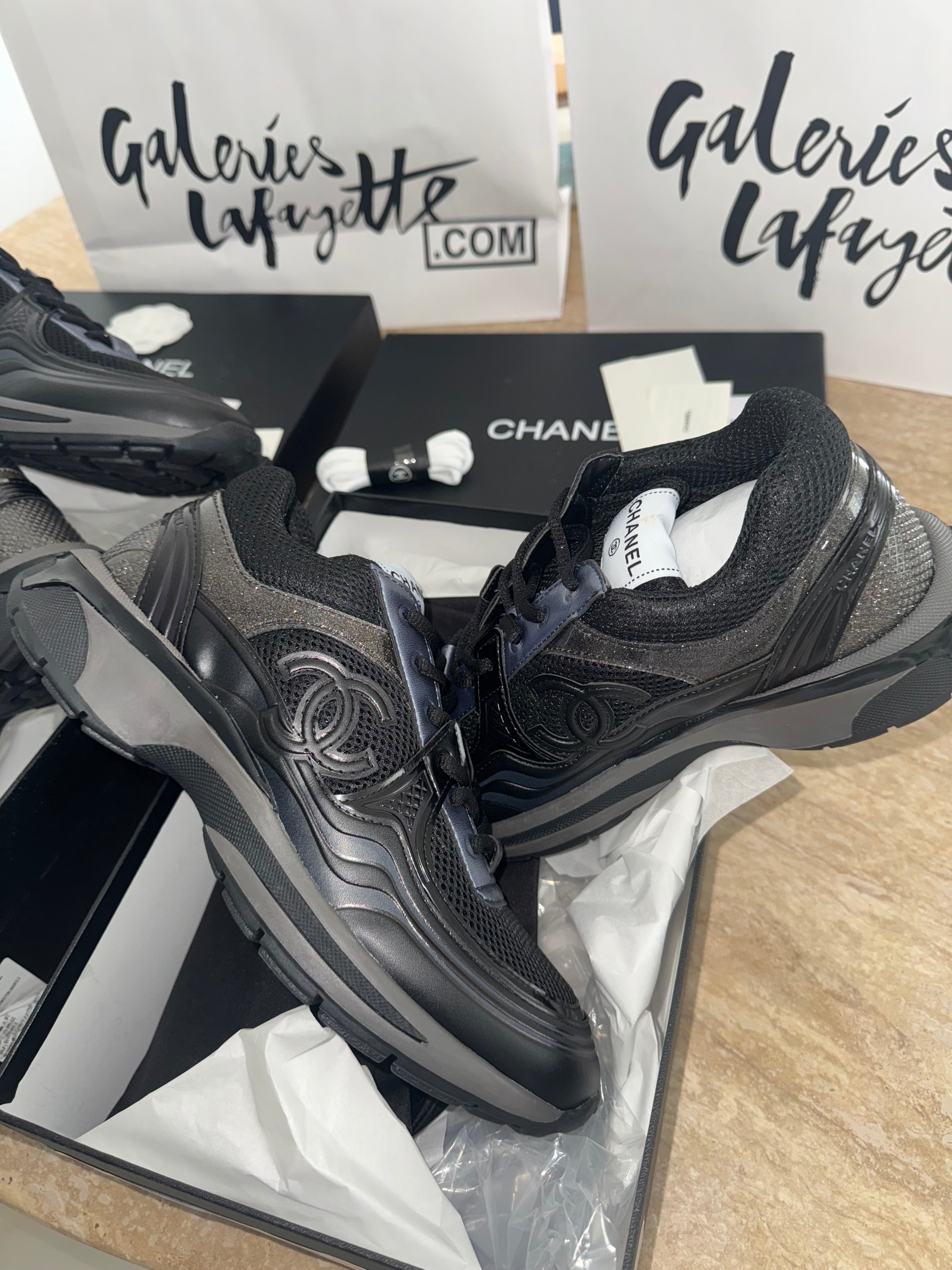 Sneakers chn ( EXCLU ) packaging complet facture 10/10