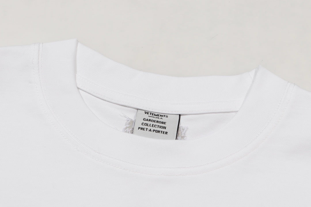 Vetements Logo Print T-Shirt