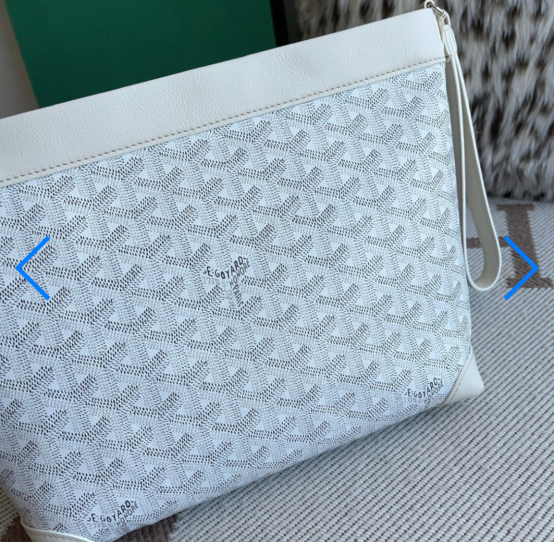 Pochette conti white facture