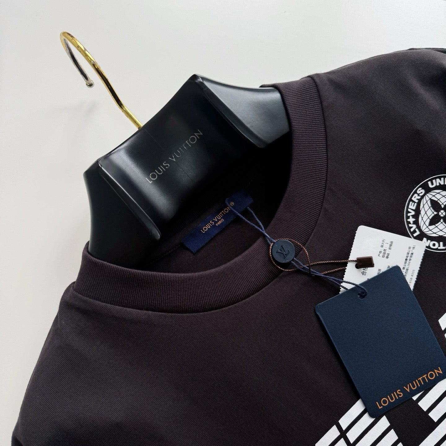 Tee-shirt lv imprimé et délavé en coton