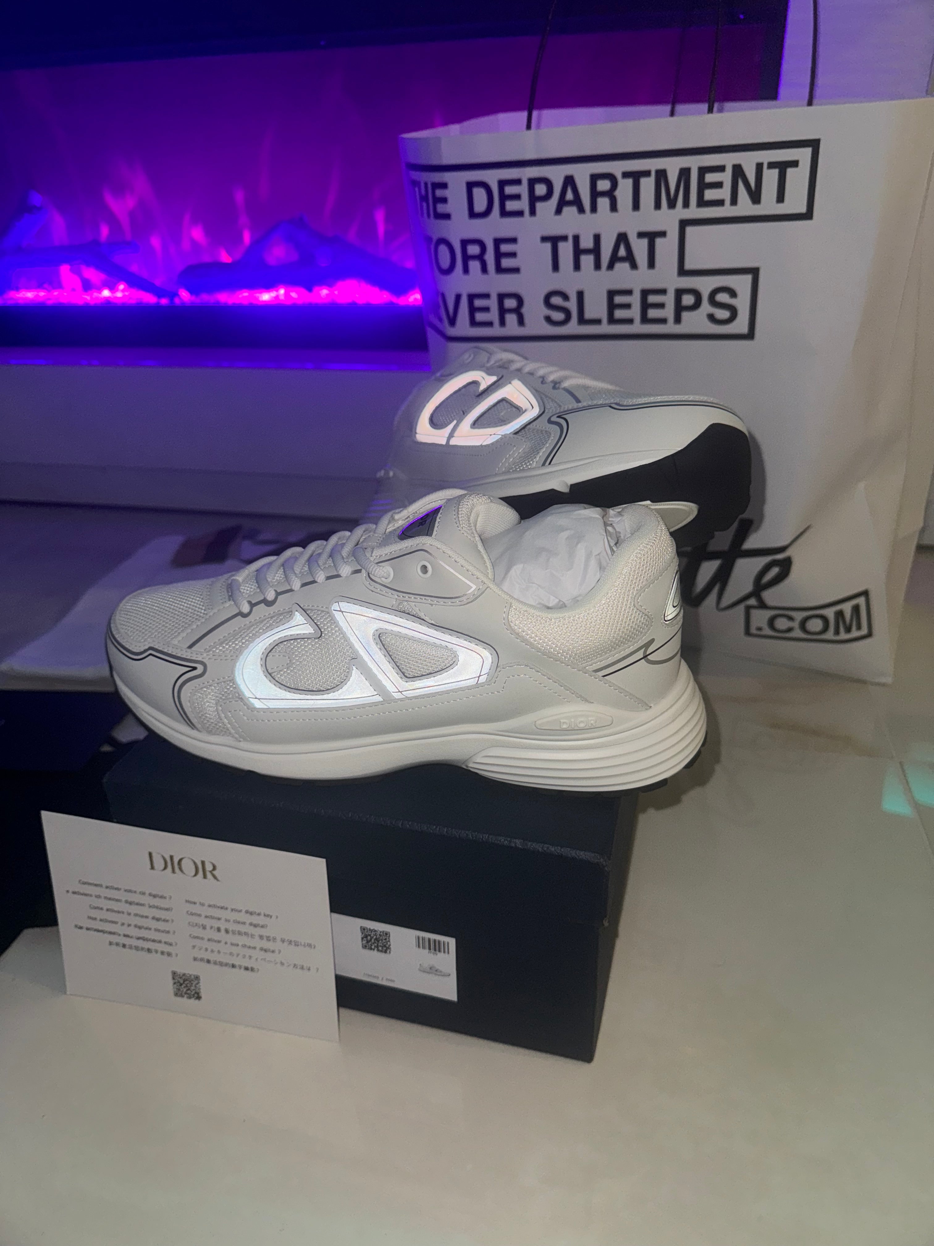 SNEAKERS B30 V3S 2025 💡 VERSION BIEN LISSE WHITE RÉFLECTIVE RÉACTION CORRECTES FACTURE PACKAGING COMPLET MODÈLE POUSSÉ