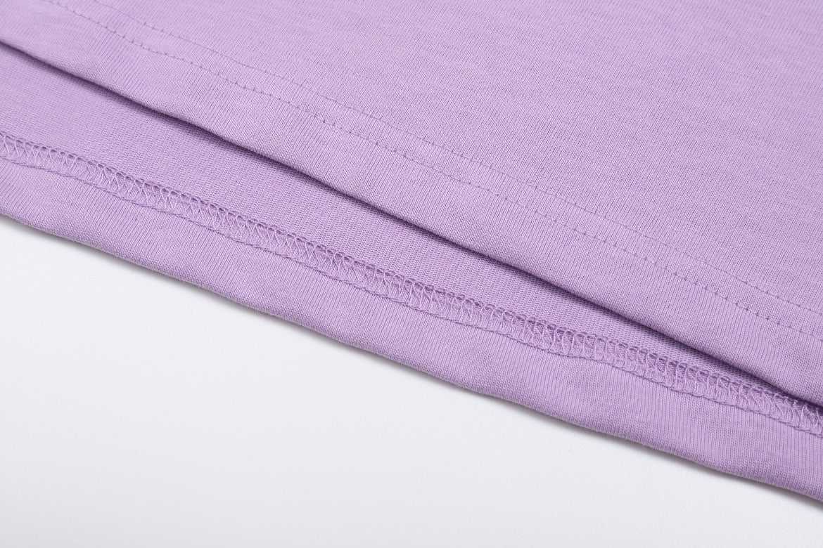 T-shirt vert à logo ami de cœur violet