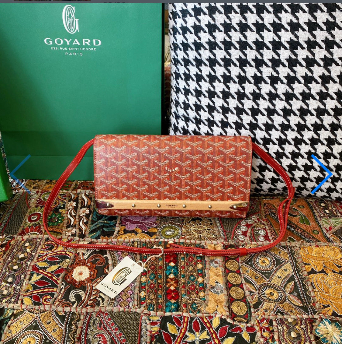 Monte Carlo mini red invoice case