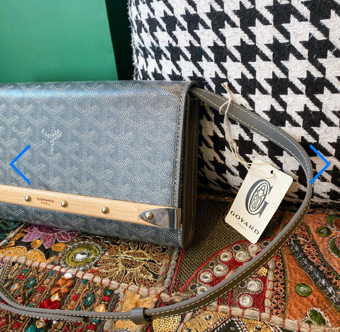 Monte Carlo mini gray invoice case