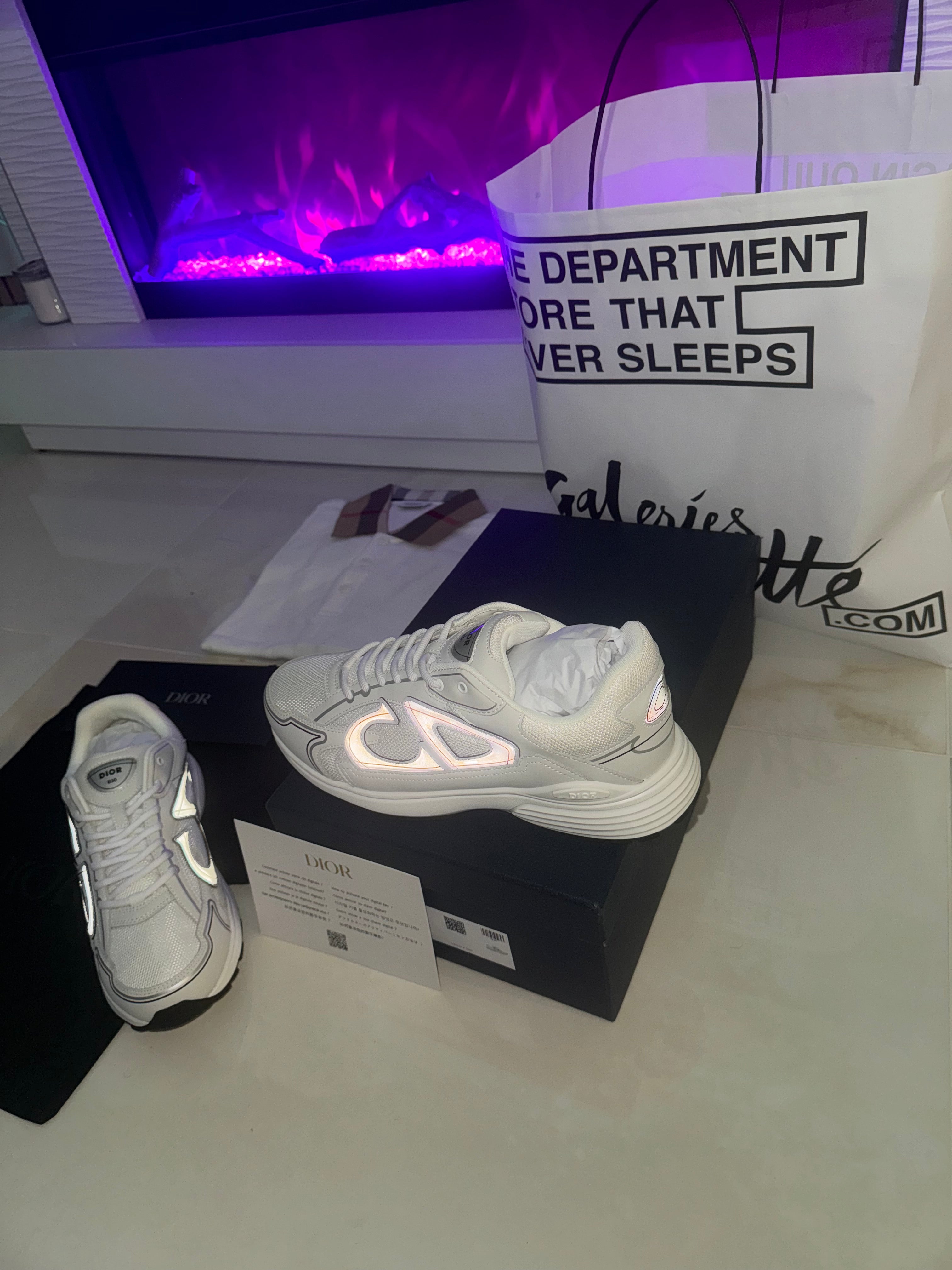 SNEAKERS B30 V3S 2025 💡 VERSION BIEN LISSE WHITE RÉFLECTIVE RÉACTION CORRECTES FACTURE PACKAGING COMPLET MODÈLE POUSSÉ