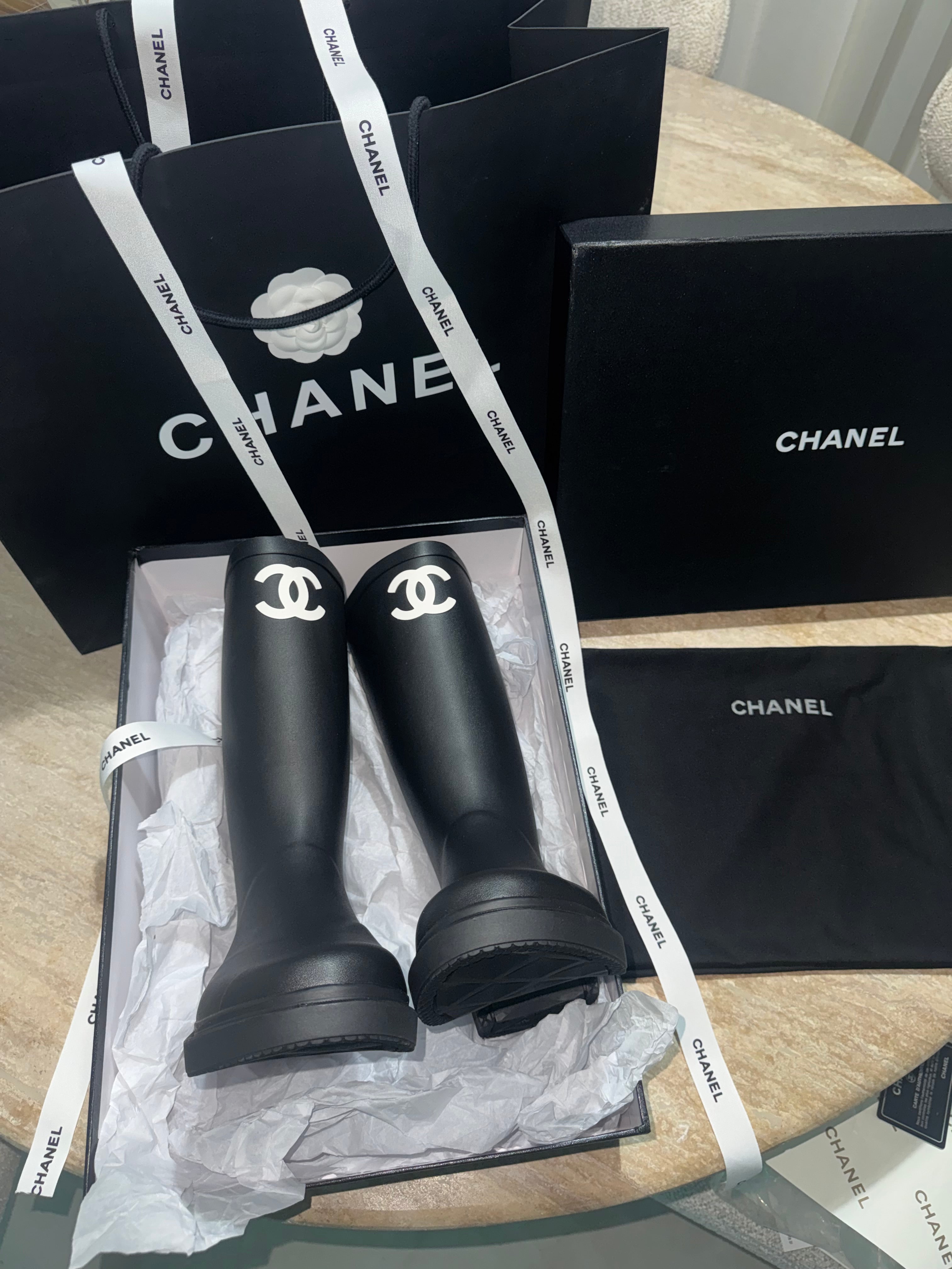 Bottes Chnl noir FEMME 10/10 ⚡️📦🚚