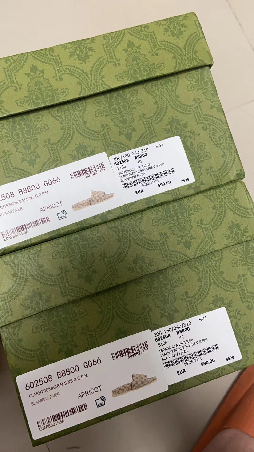 Classic gg flip-flops with bill