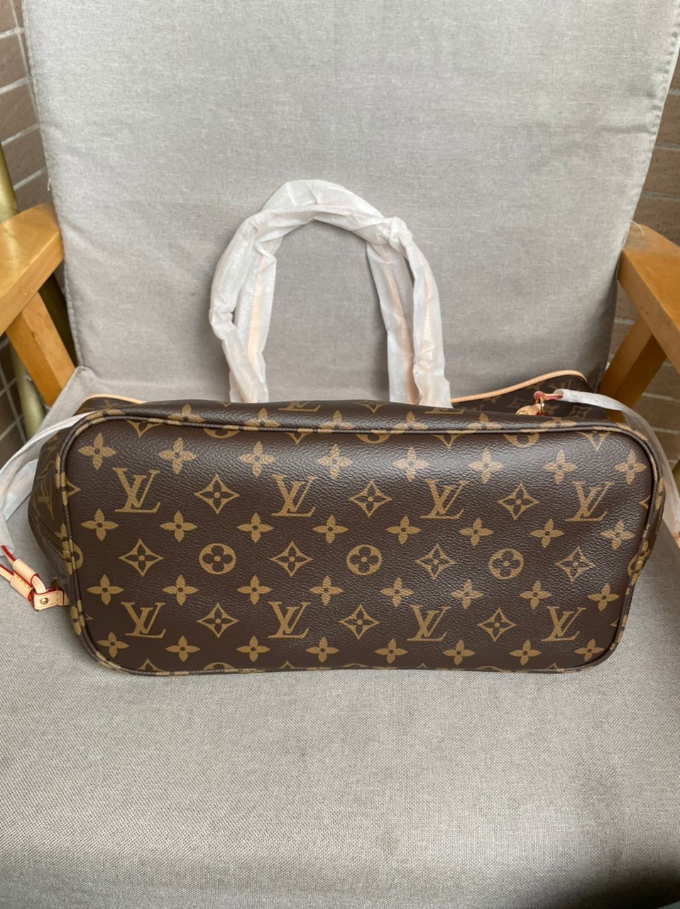Sac Neverfull MM intérieur Beige pivoine facture