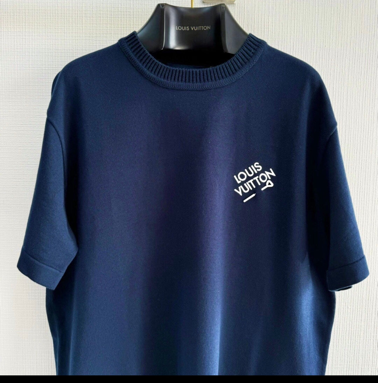 Tee-shirt manches courtes à signature brodée