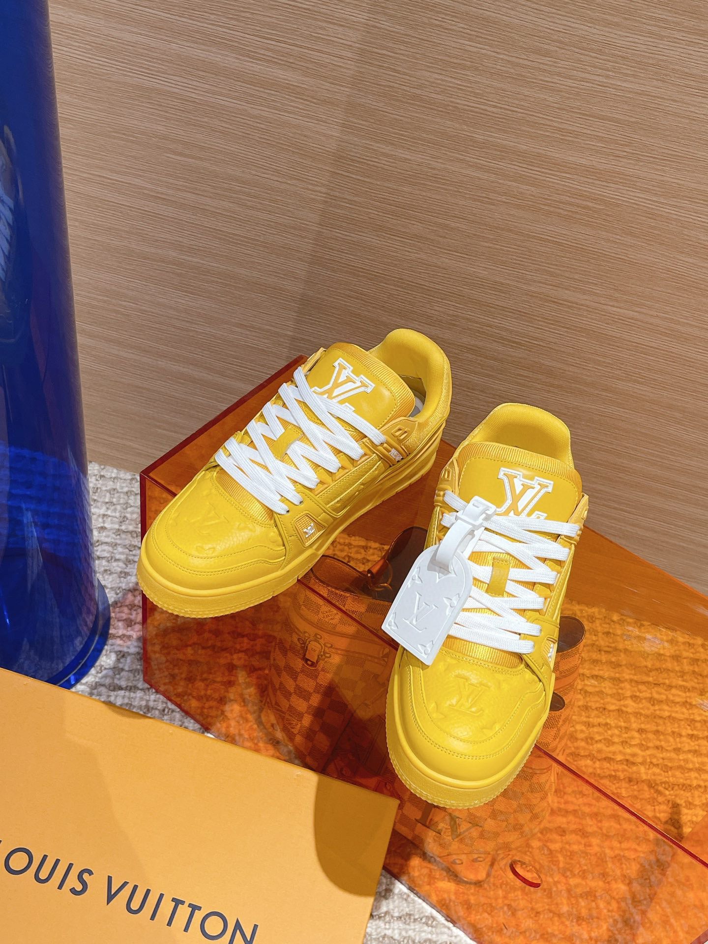 Sneakers Lv trainers jaune 2023 facture