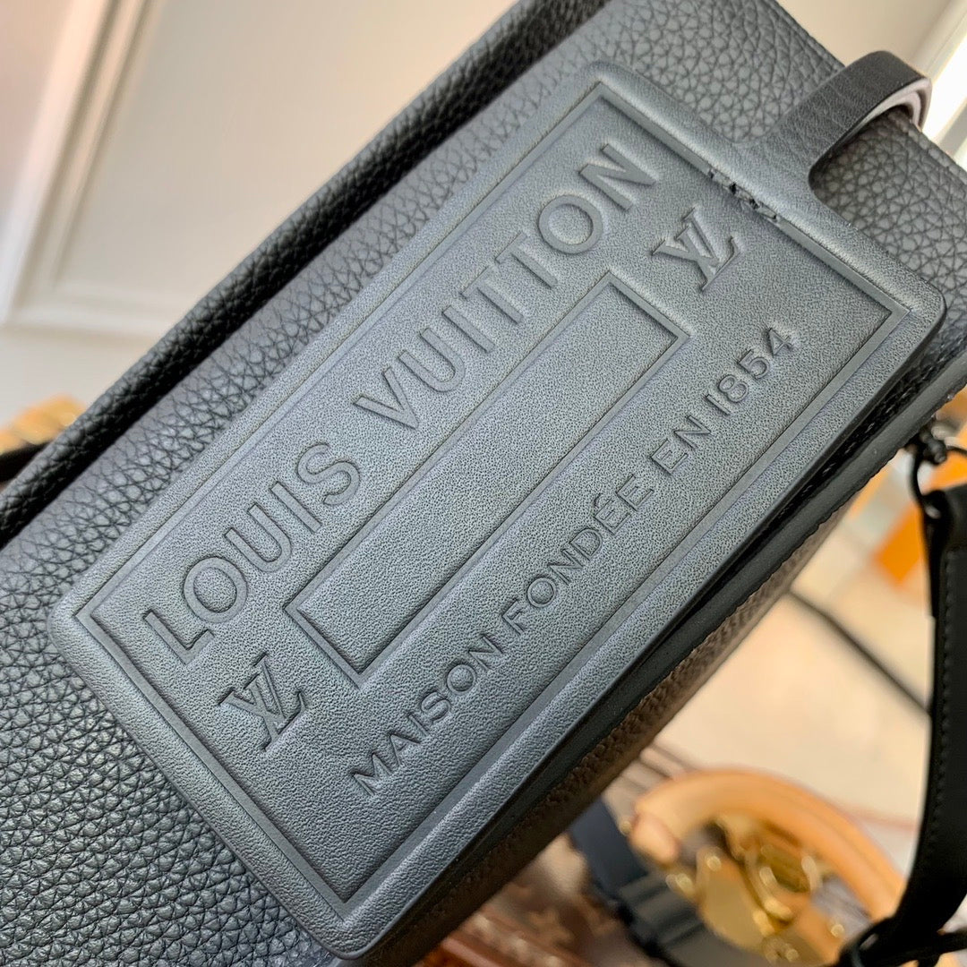 Fastline wearable wallet