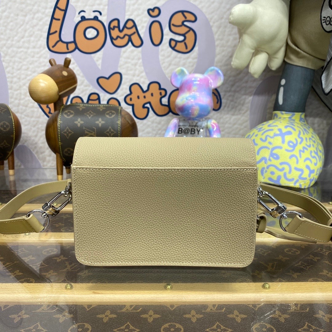 Fastline wearable invoice wallet