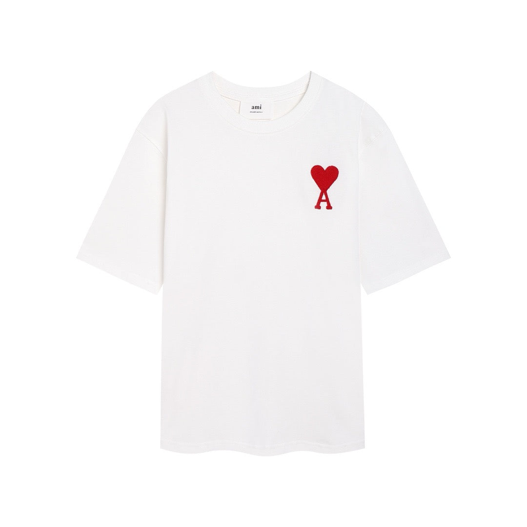 T-shirt blanc à petit logo ami de cœur rouge