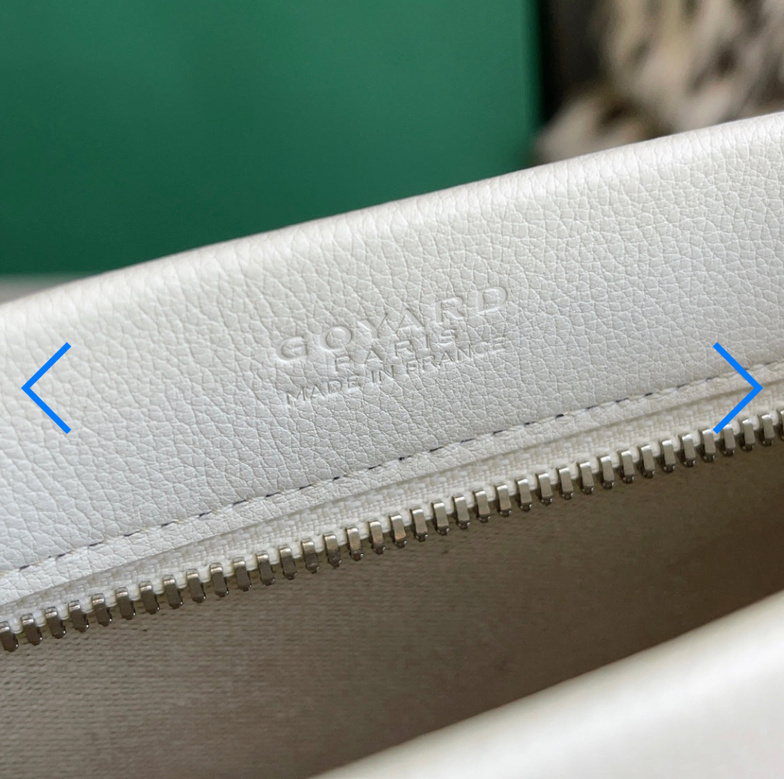 Pochette conti white facture