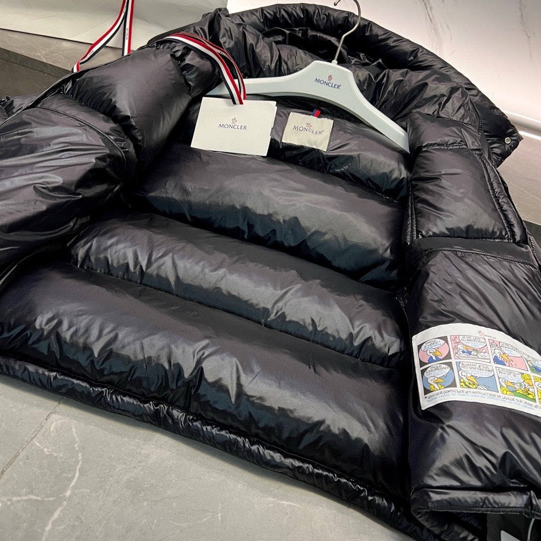Doudoune Moncl’r Montbeliard noir 10/10 📦⚡️🚚