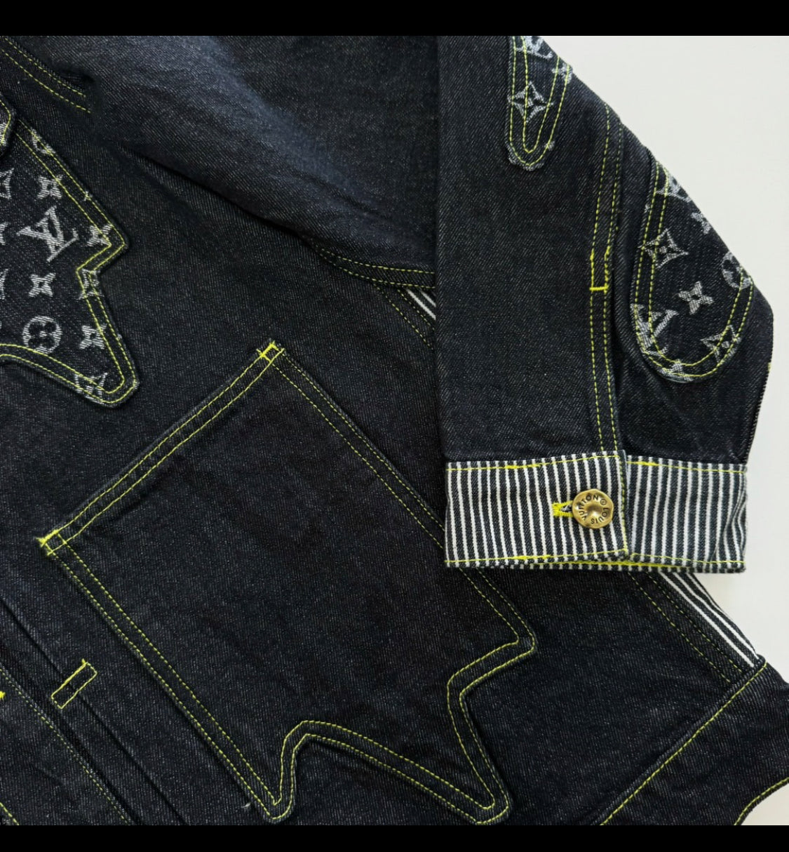 Lv-Jacke