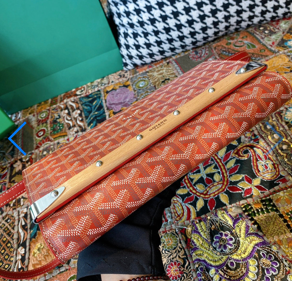 Monte Carlo mini red invoice case