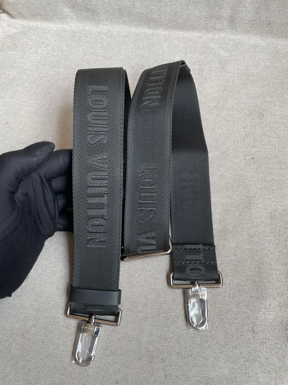 Gaston Wearable wallet invoice 10/10