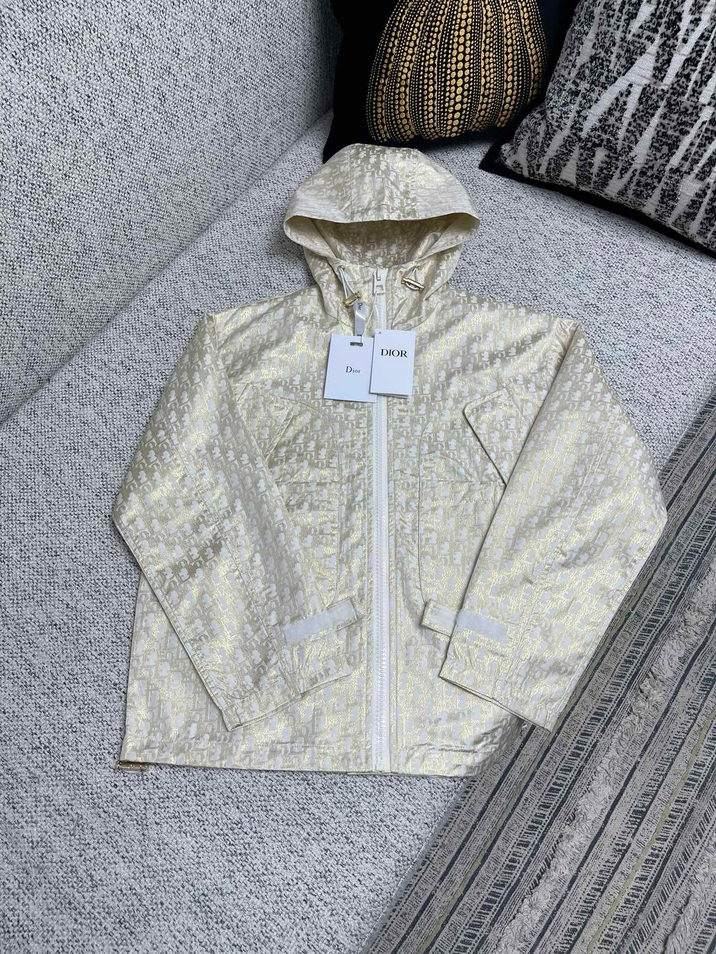 Ensemble imperméable à capuche CD Or